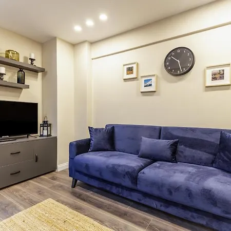 Fully Furnished Centrally Located Flat In Sisli Lägenhet Istanbul